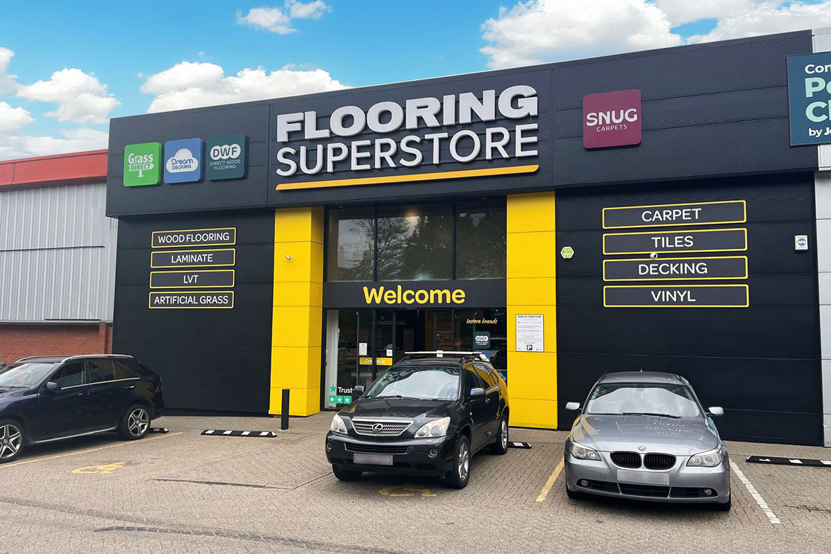 Snug Carpets Harlow Store - Image 1